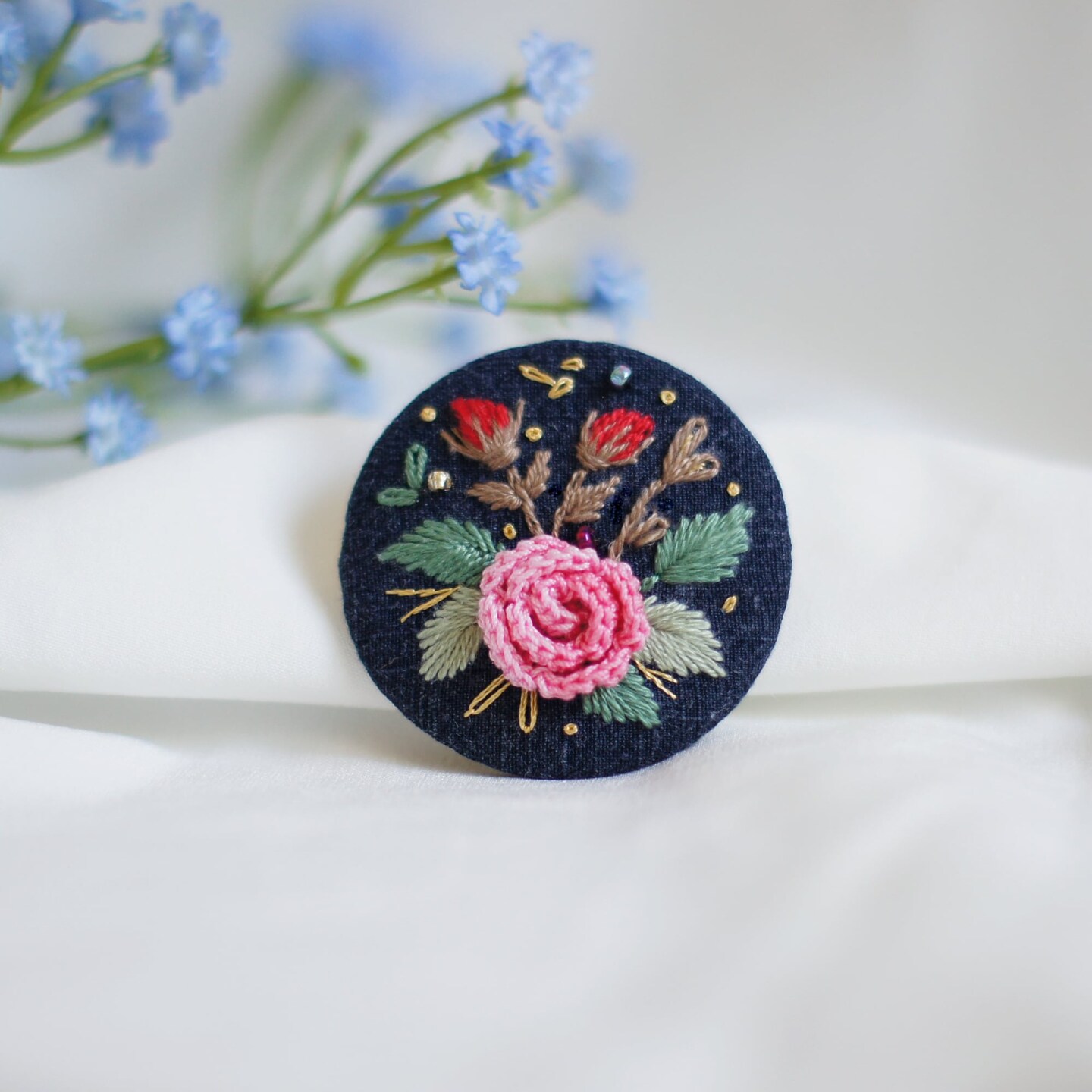 Handcrafted Rose Brooch Pins - Unique and Delicate Floral Jewelry