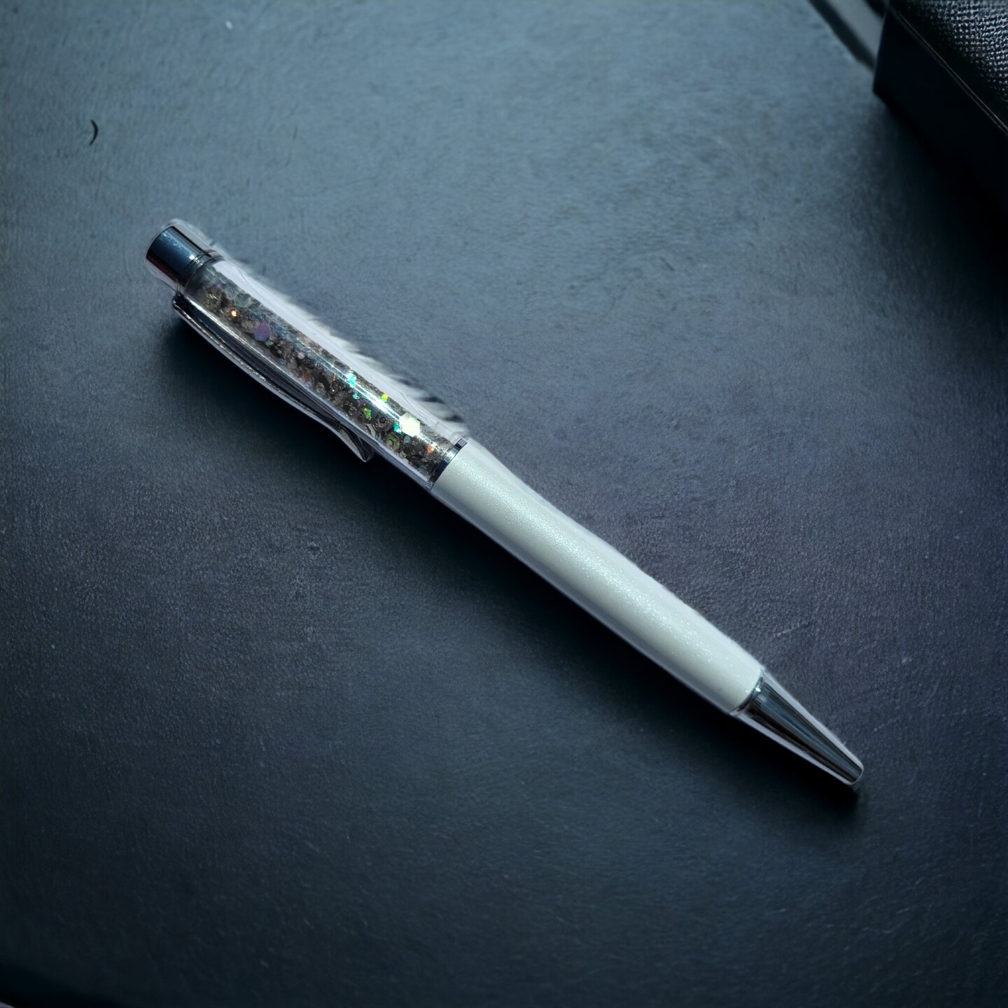 Chunky Silver Glitter filled White Ink Pen