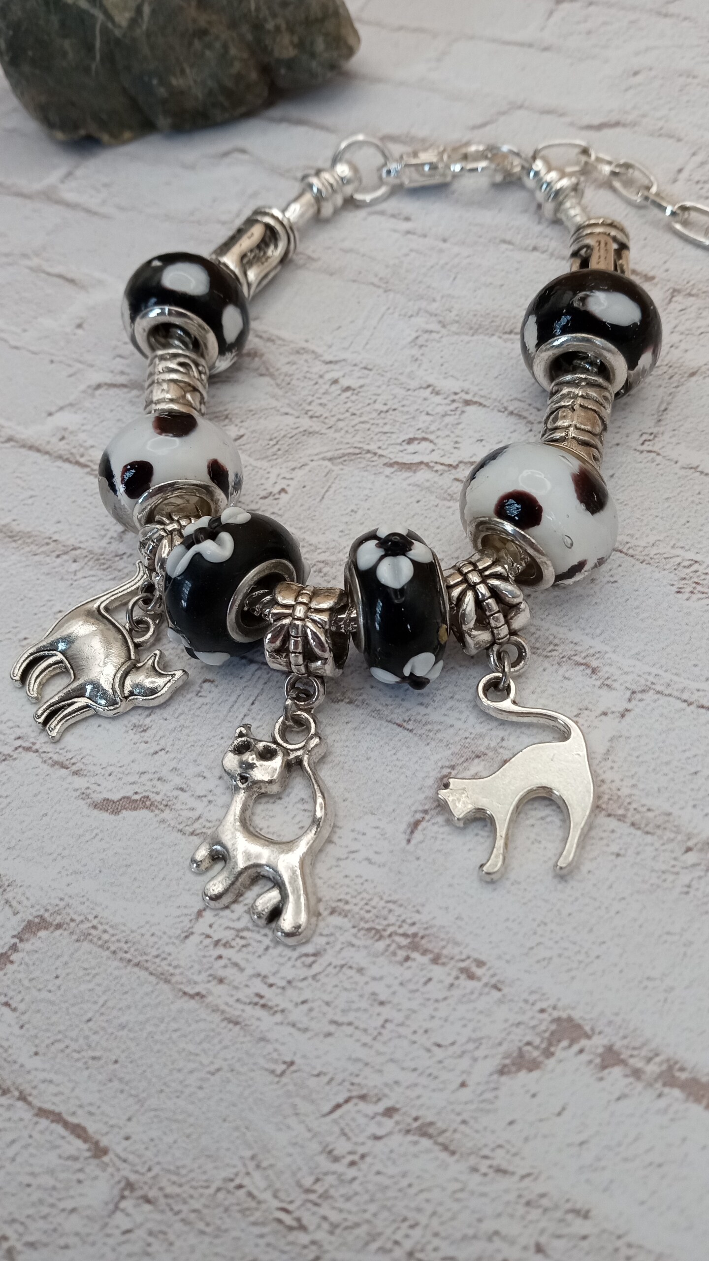 Glass Beads Cat Charm