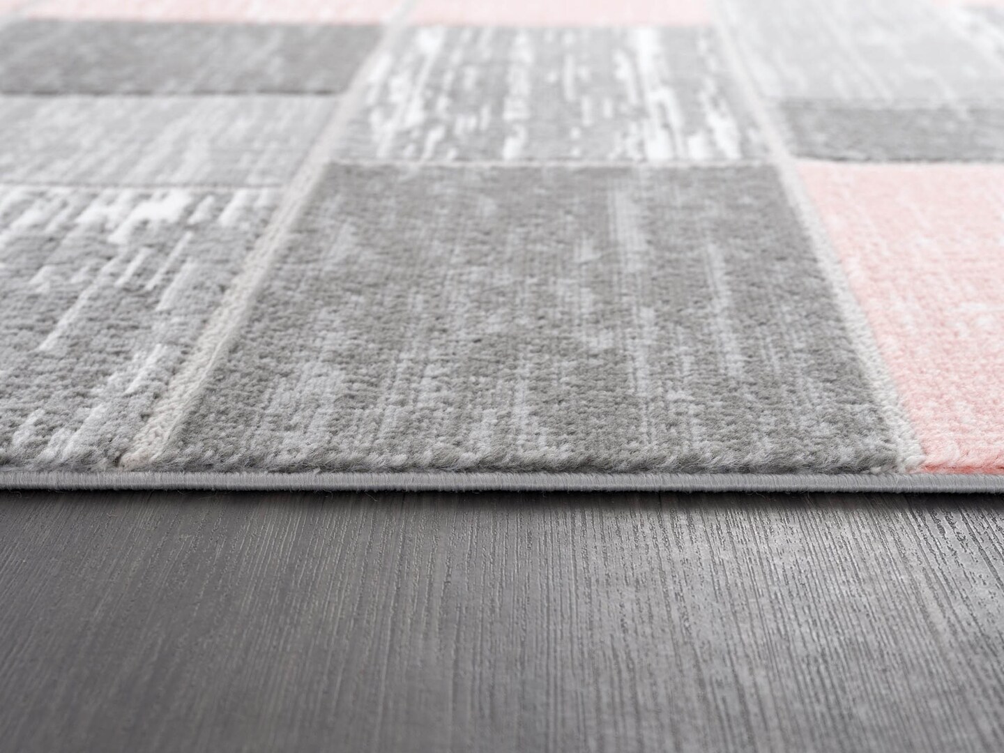 L'baiet Rectangle Verena Pink Geometric 2 ft. x 3 ft. Scatter Area Rug