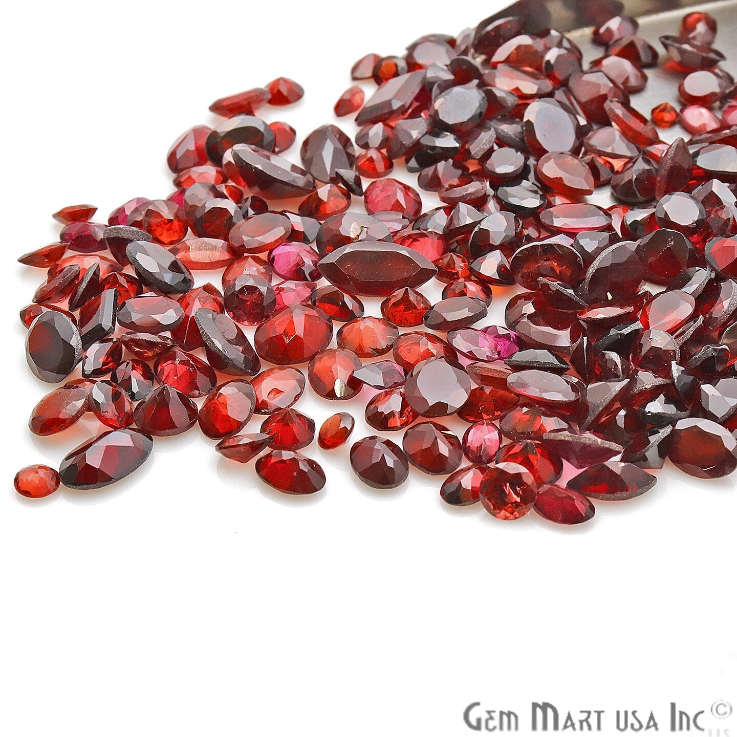 Garnet Gemstone, 100% Natural Faceted Loose Gems, January Birthstone, 6-12mm, 50 Carats, GemMartUSA (GT-60001-50)