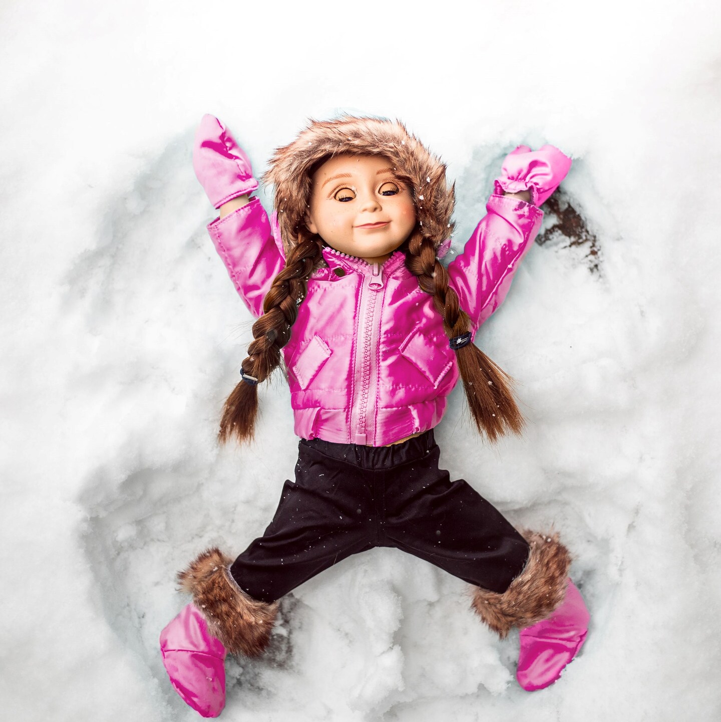 The Queen&#x27;s Treasures 18 Inch Doll Complete 6 Piece Ski Wear Clothes
