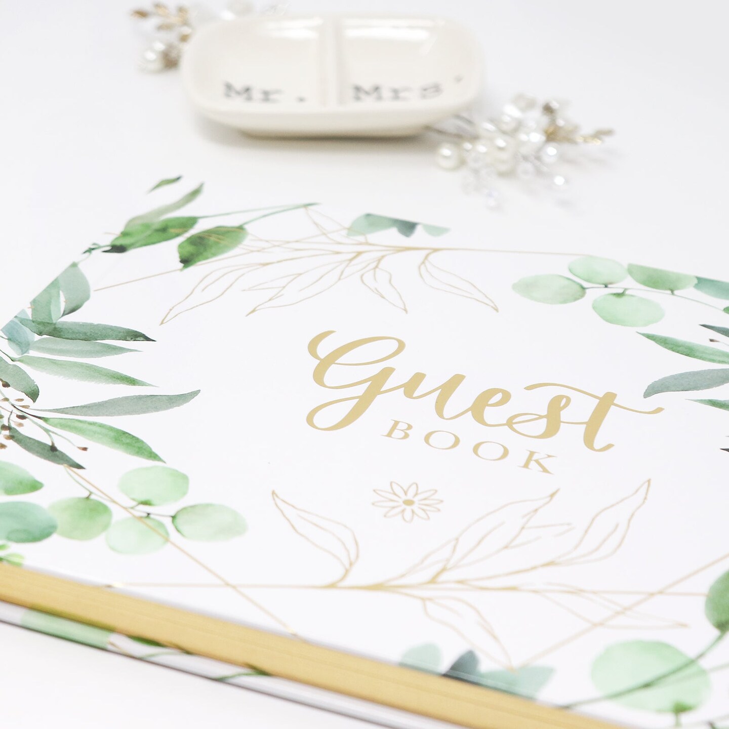 bloom daily planners Guest Book, 7&#x22; x 9&#x22;, Eucalyptus
