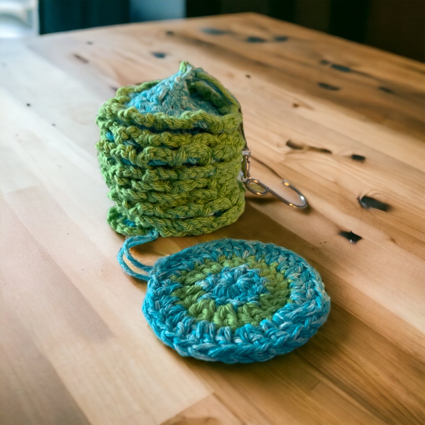 Crochet Wind Spinner /Craft and Crochet Spinner 