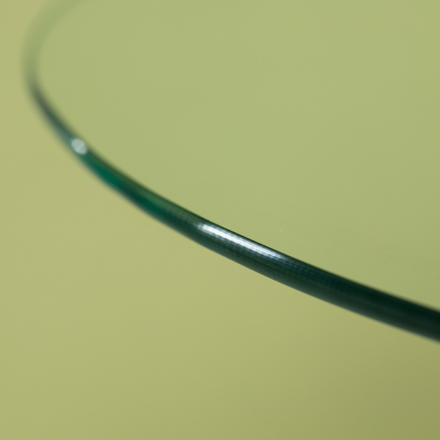 Round Clear Glass Top Accent Dining Table with 4 Beech Solid Wood Legs | Modern Space Saving Small Leisure Circle Desk 31.5" Dia x 29.25" H for Kitchen Dining Room, Living Room