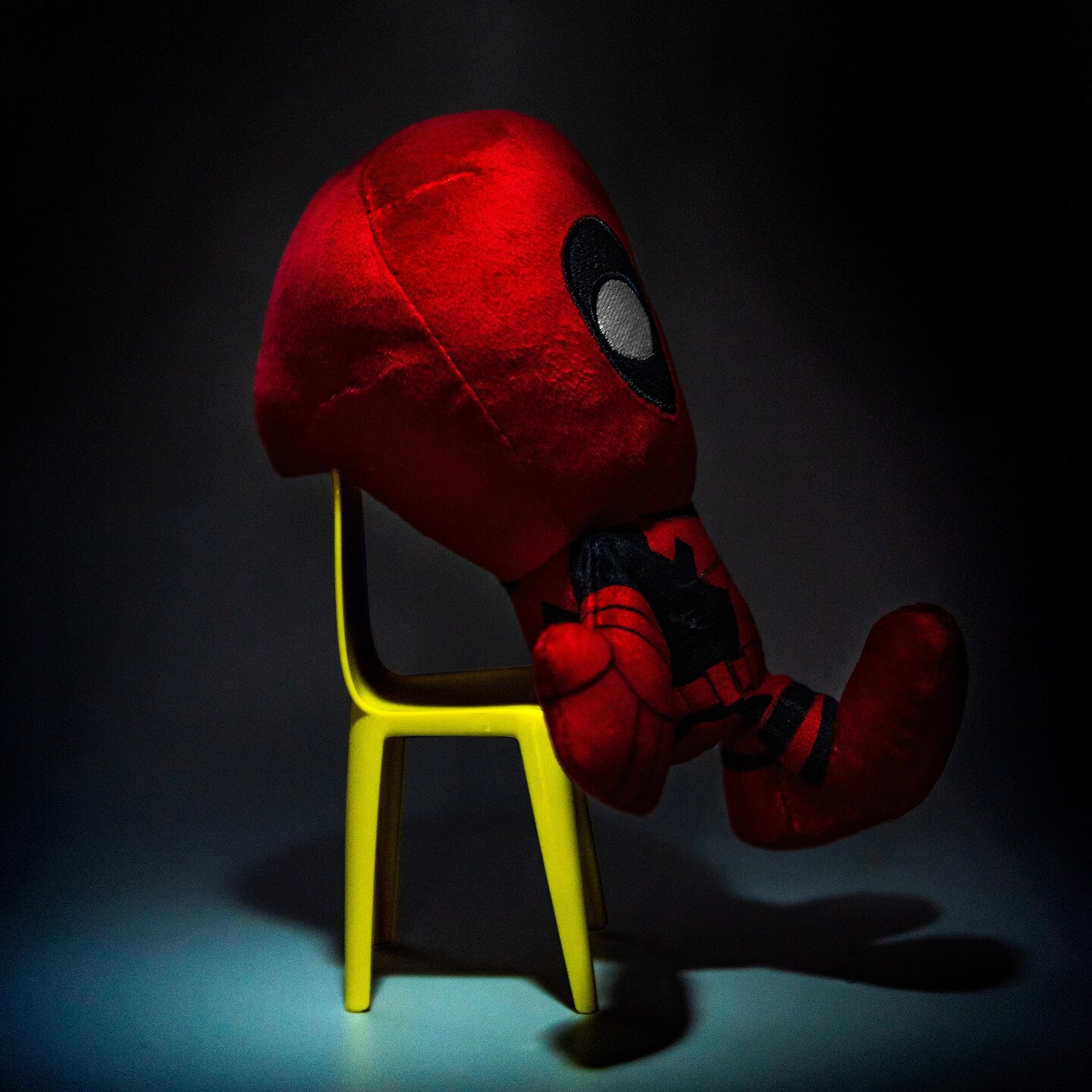 Bleacher Creatures Marvel Deadpool 8&#x22; Kuricha Sitting Plush