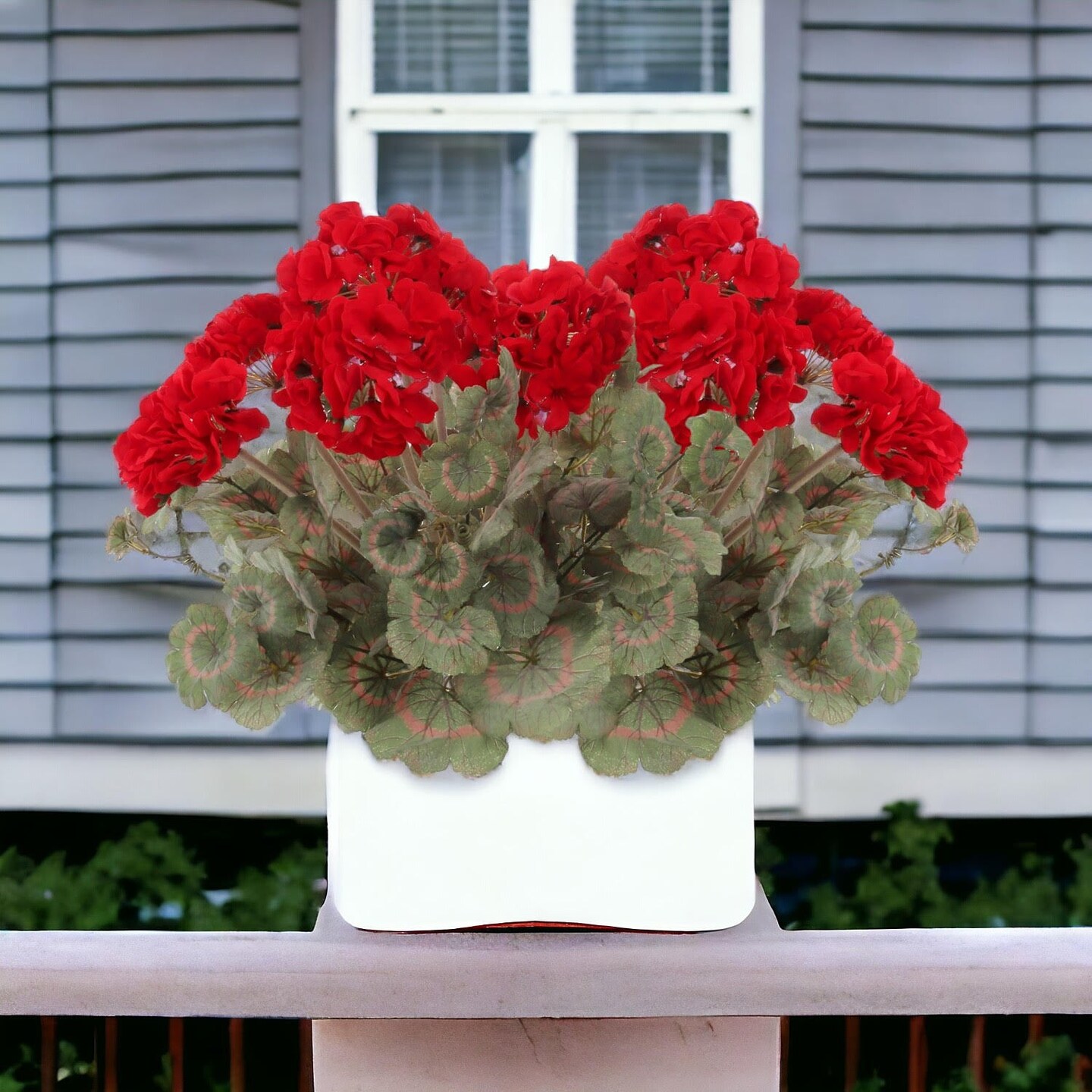 FLORIANA RED ARTIFICIAL GERANIUM FLOWER BUSH Indoor and Outdoor use