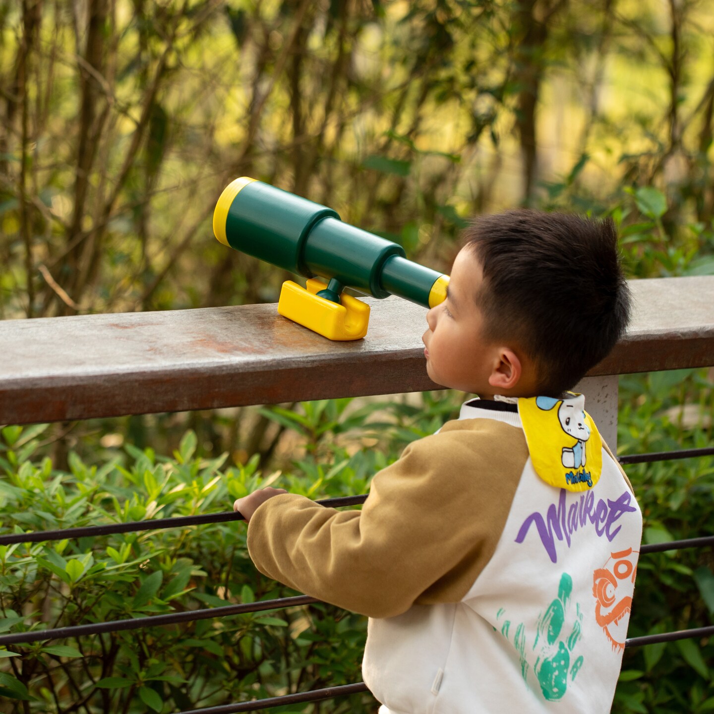 Green and Yellow Plastic Outdoor Gym Playground Pirate Ship Telescope, Treehouse Toy Accessories Binocular for Kids