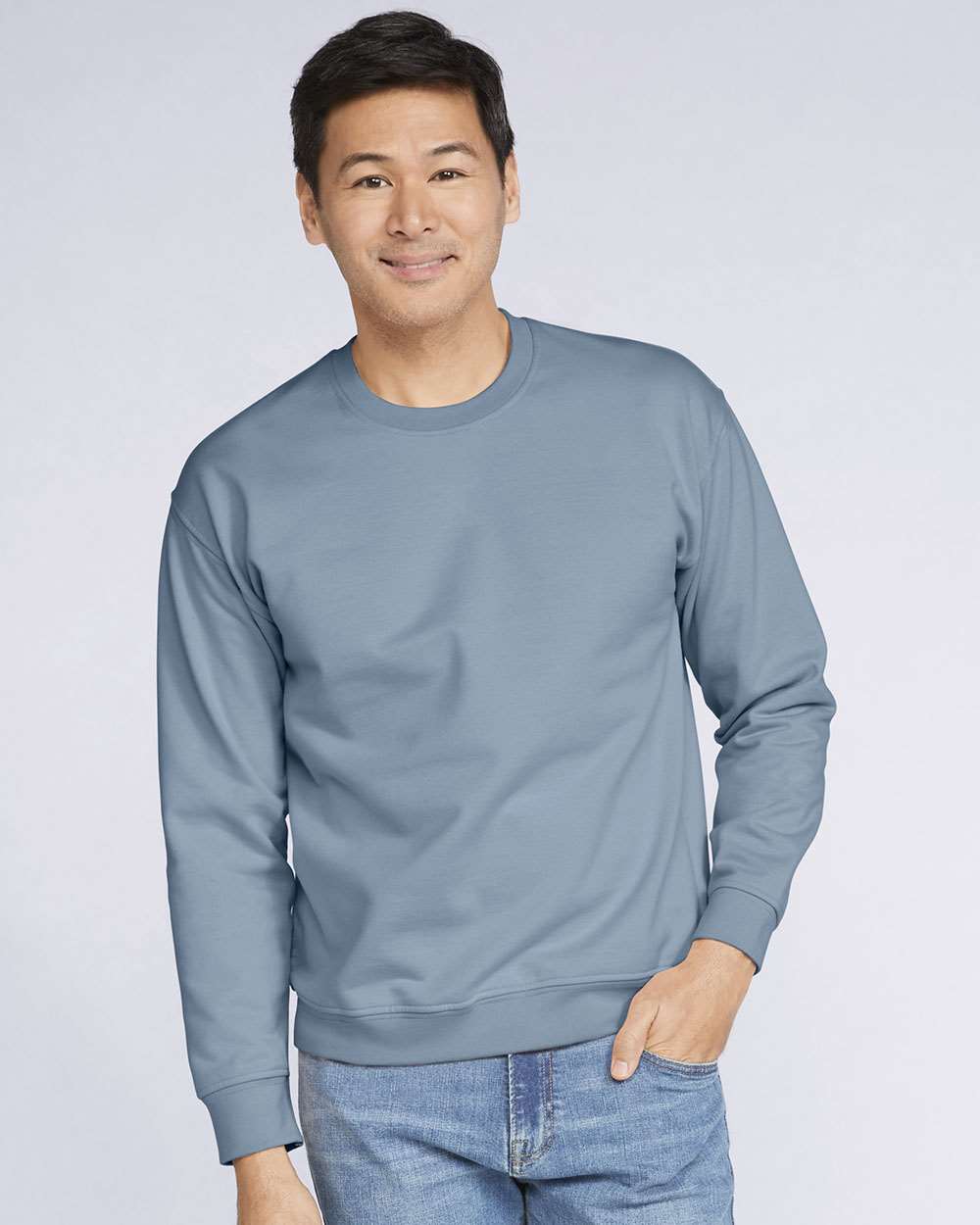 GILDAN&#xAE; Softstyle Midweight Crewneck Long Sleeve Sweatshirt