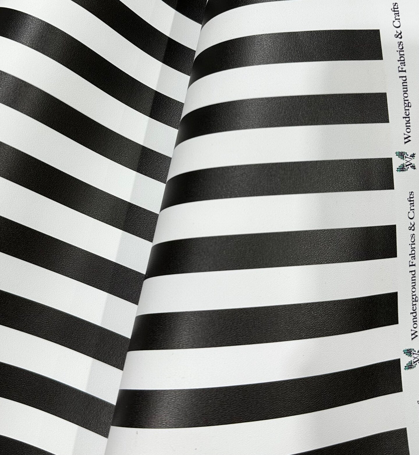 Black and White Stripe Smooth vinyl
