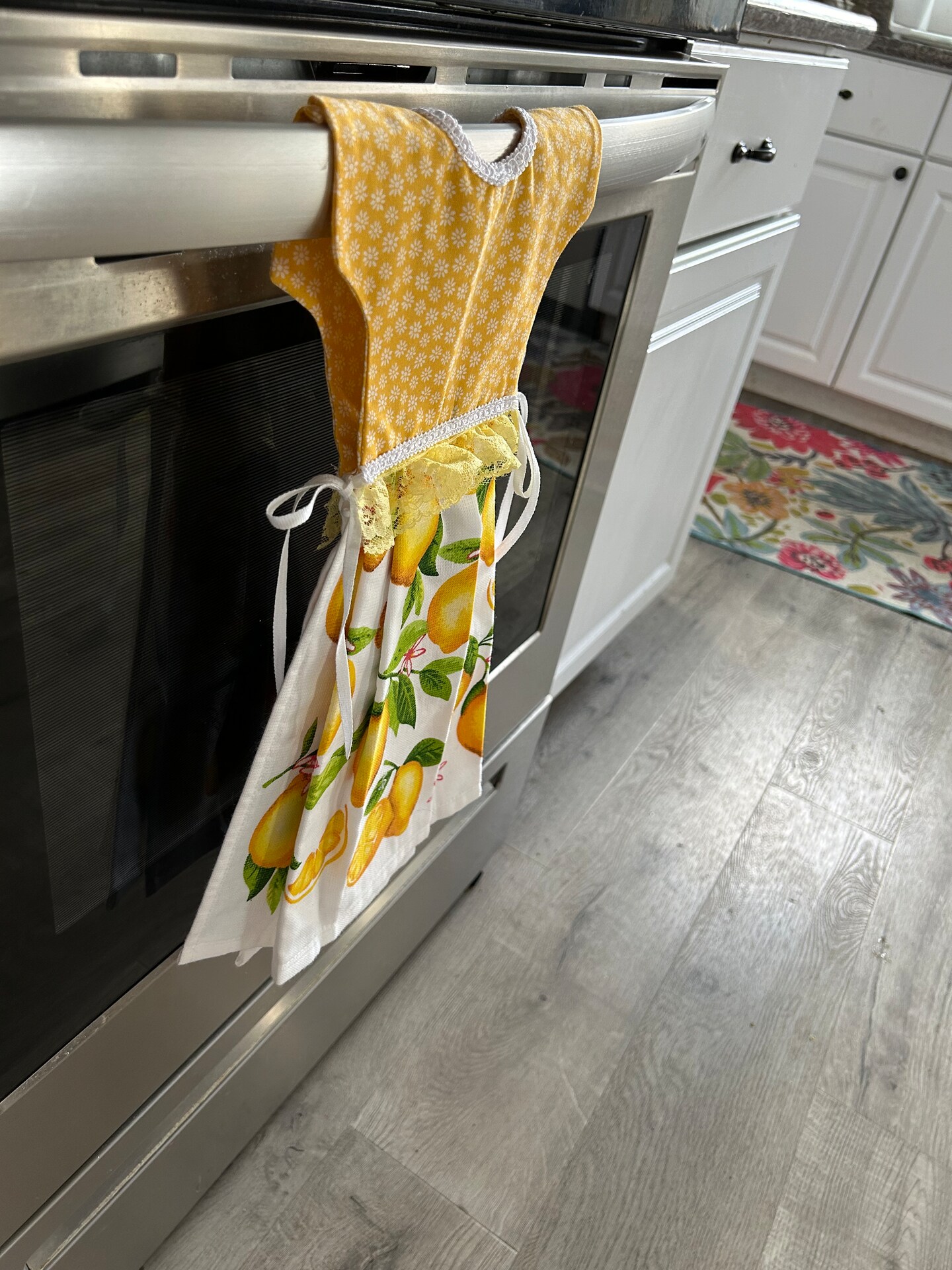 Kitchen hanging towel, Oven door towel, Dish towel dress, LEMON LACE,  Bathroom towel | MakerPlace by Michaels, image size:1440x1920