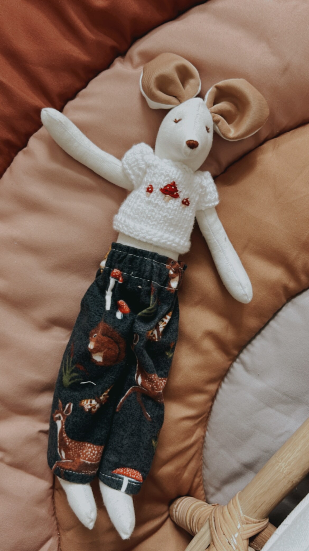 Linen Handmade Stuffed Mice Family with Woodland Theme MakerPlace by  Michaels