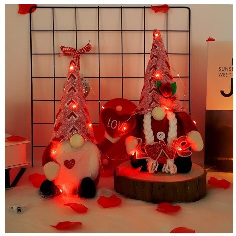Mrs Heart Gnomes Plush with LED Light String (3 Flashing Modes) for Valentine&#x27;s Day Decoration