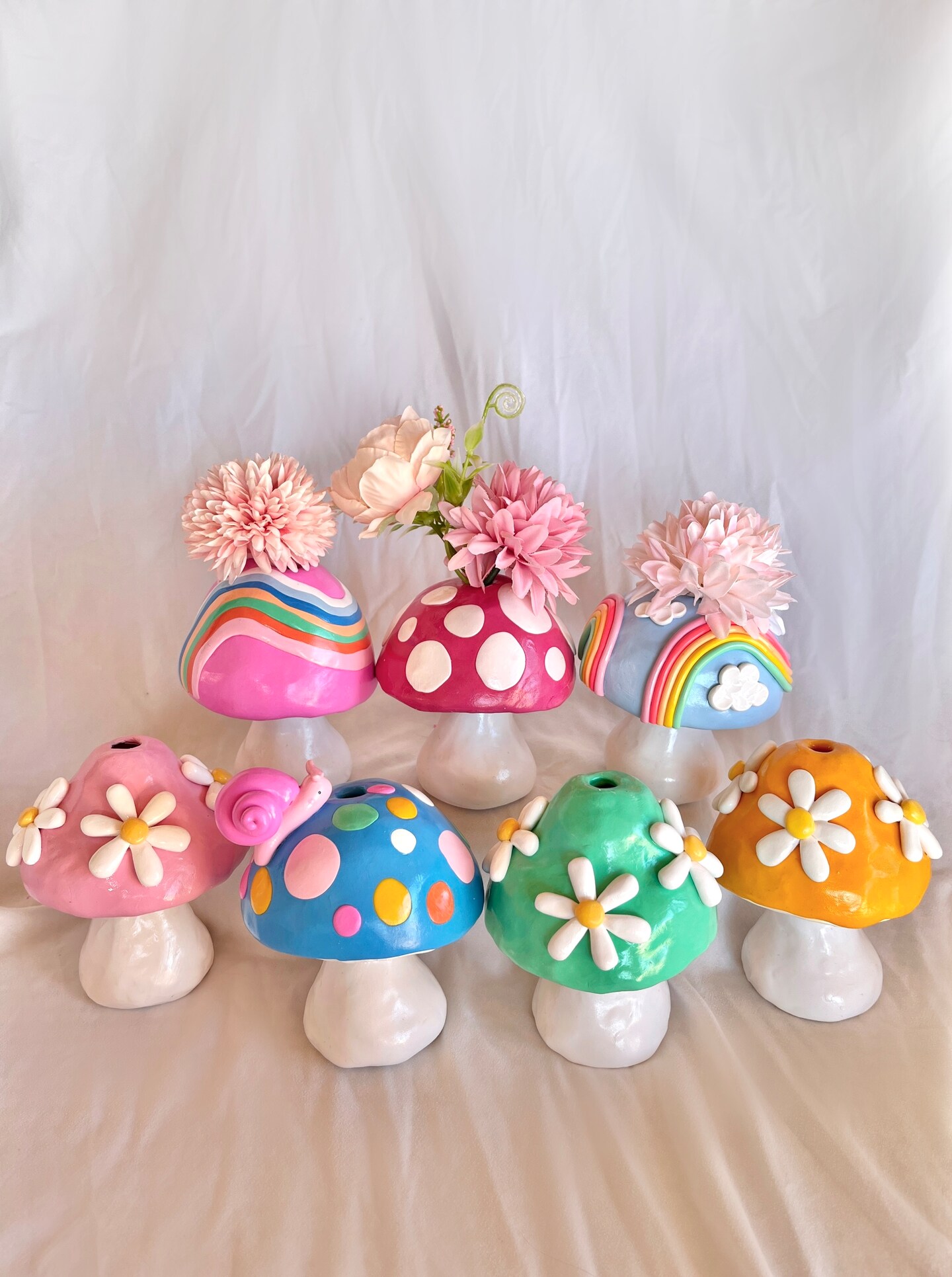 Colorful Mushroom Vase, Retro Cottagecore Mushrooms, Cute Home Decor, Colorful Home Decor, Quirky Home Accents, Funky Vases, Flower Pot 264812080301506560