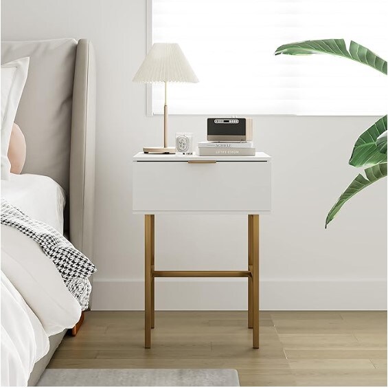 Rattan Nightstand with 2 Drawers, End Table for Small Spaces, Side Table with Storage for Bedroom, Living Room, Dorm, 27.5&#x27;&#x27; Bed Stand with Open Shelf