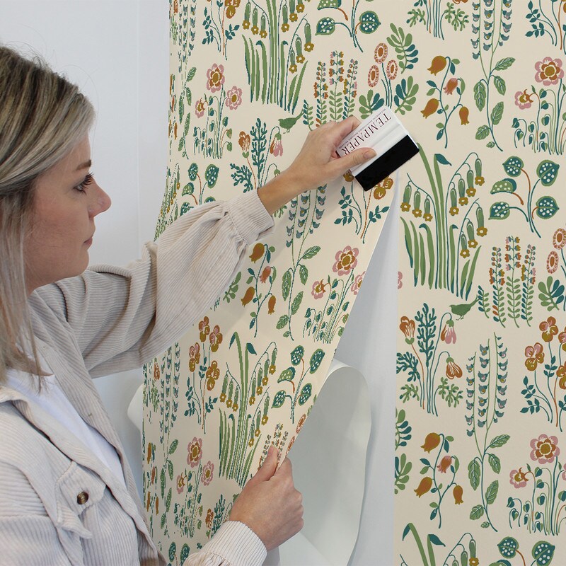 Tempaper Tallulah Belle by Novogratz Peel and Stick Wallpaper Multicolor