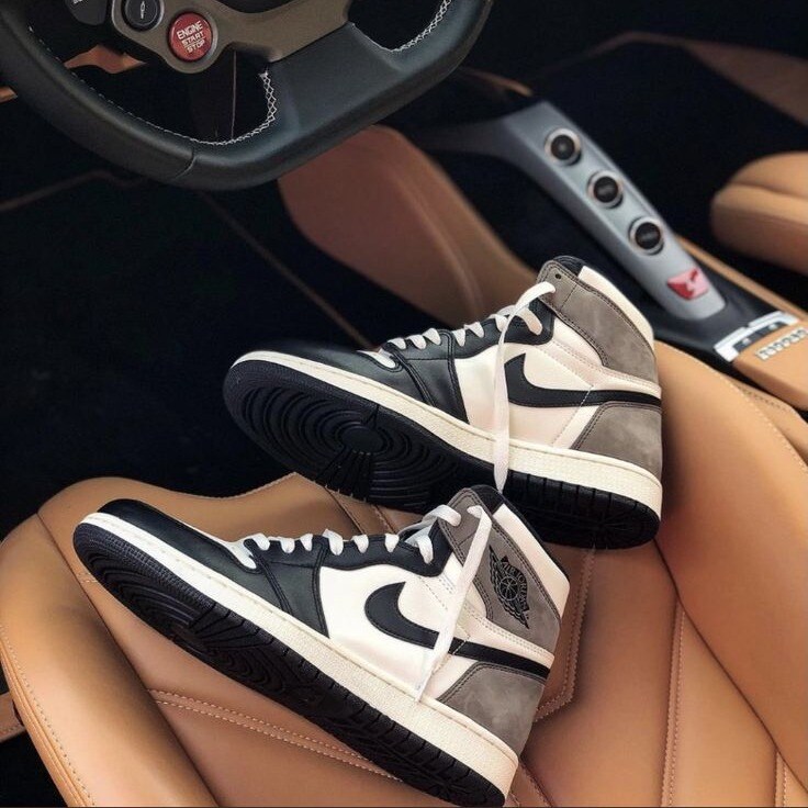 Sneakertax Thumbnail