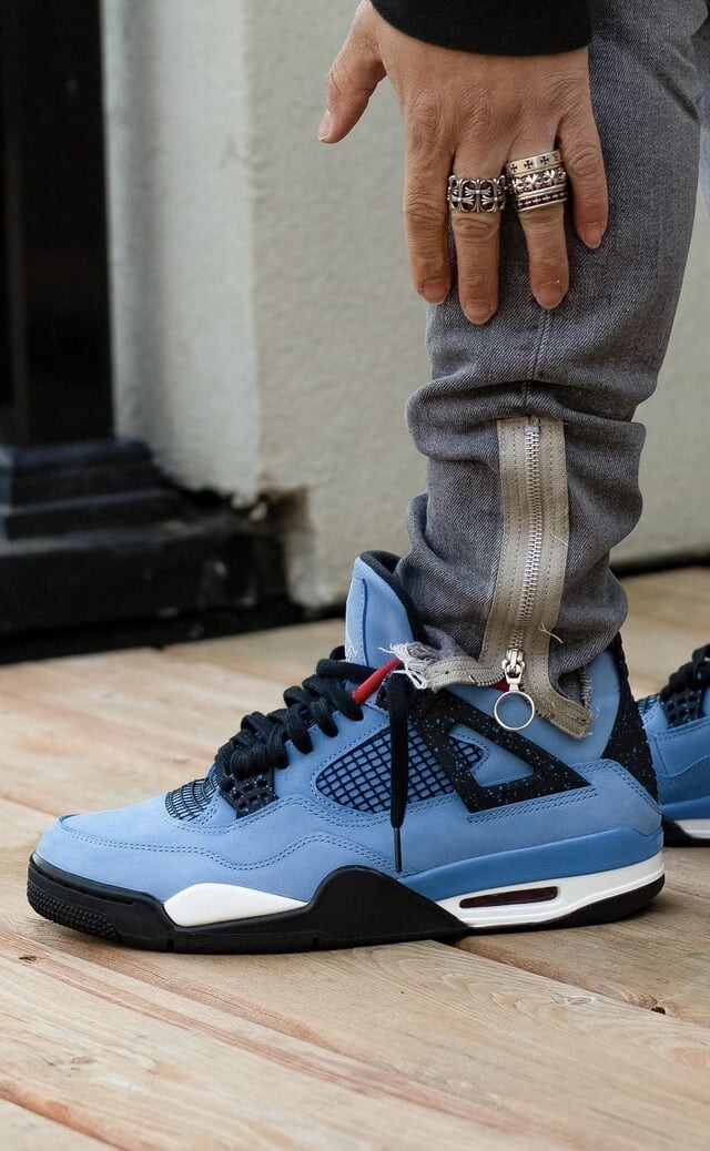 jordan 4 travis scott on feet