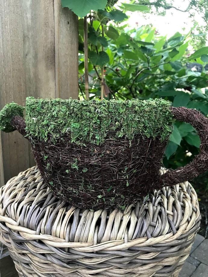 Watering Can PLANTER - Natural MOSS &#x26; Wicker