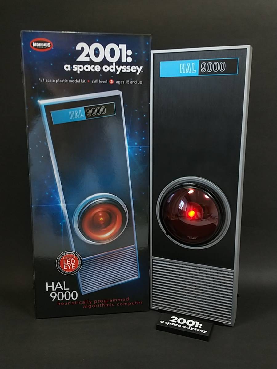 Moebius   2001 Space Odyssey HAL9000 Plastic Model
