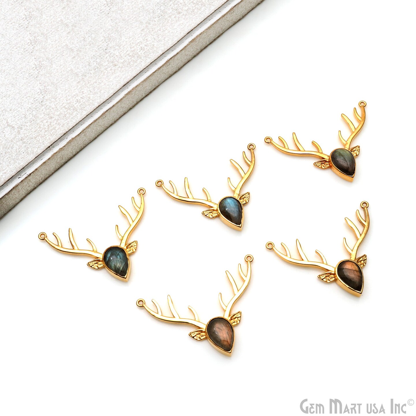 Reindeer Horn Necklace Pendant, Labradorite Gemstone Reindeer Head, Antlers/ Horns, 42x14mm, Horn Necklace, GemMartUSA (LB-50520)