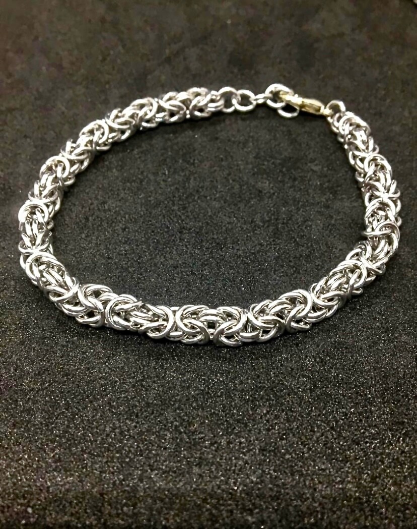 Chainmaille bracelet