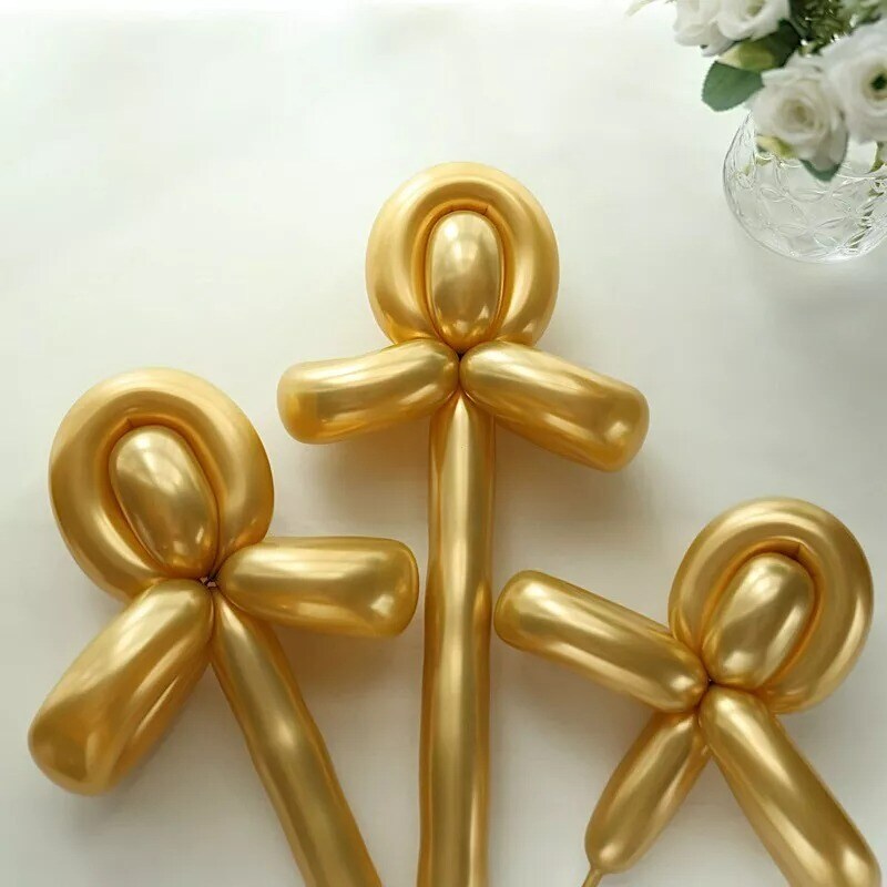 50 GOLD 30&#x22; Long Modeling Twisting Metallic Latex BALLOONS