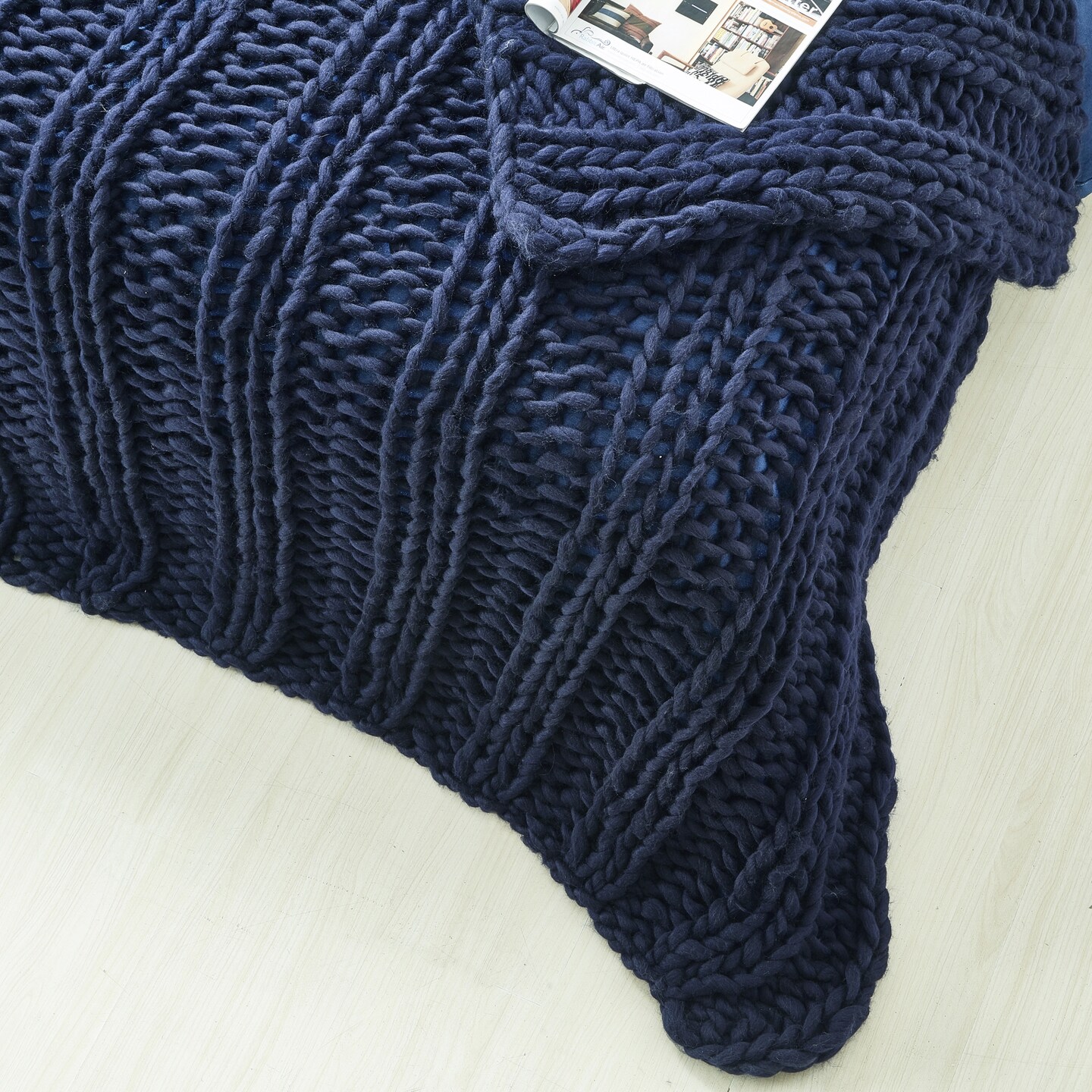 Vielkis Channel Knit Throw