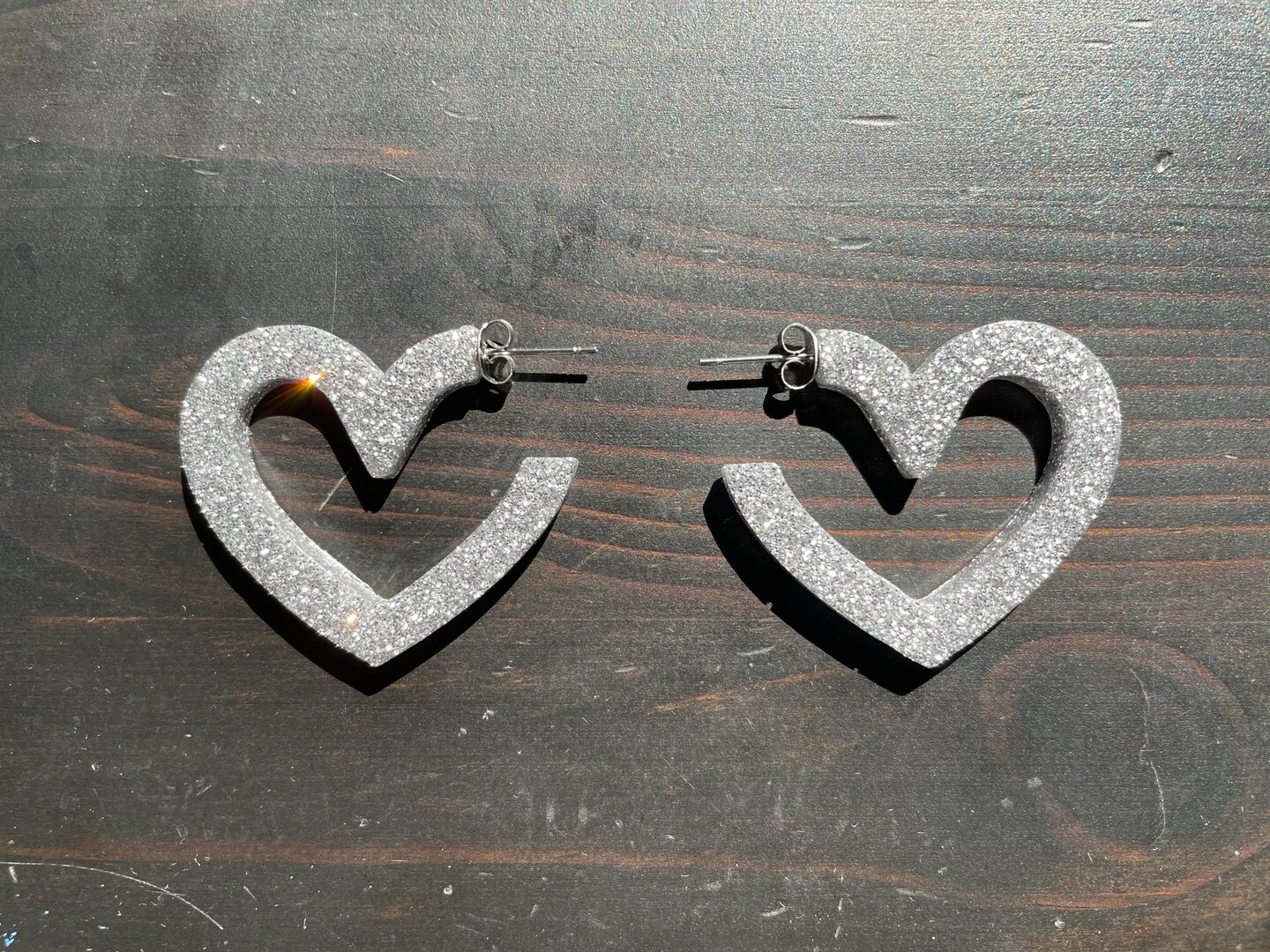 Mini Heart Hoop Earrings – Sour Cherry