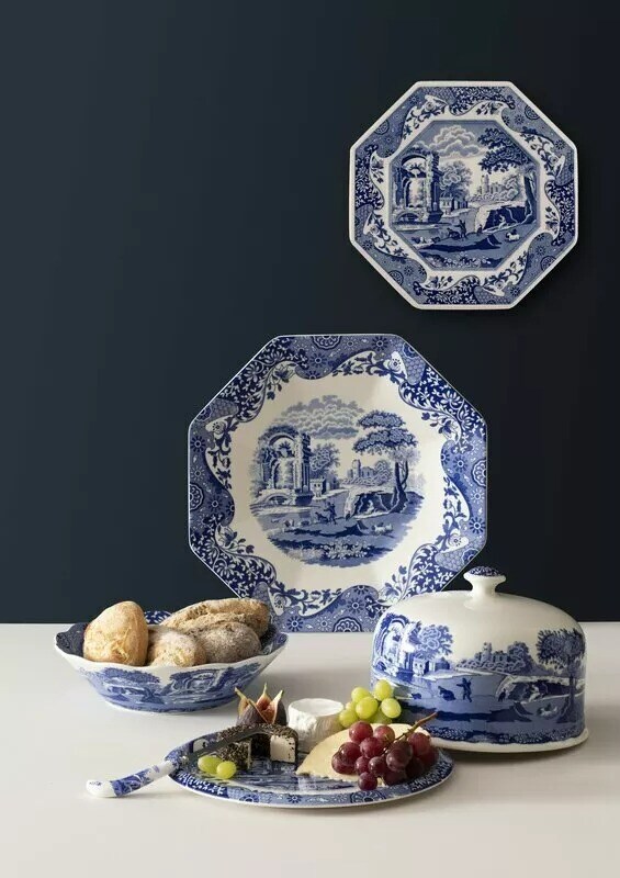 Spode Blue Italian 2 Piece Porcelain 11.5" Serving Platter with 9" Dome