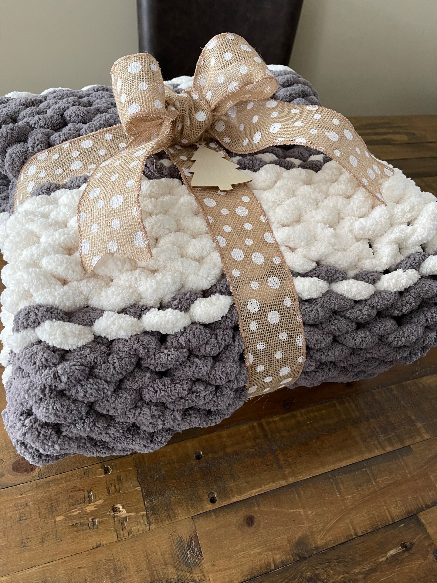 Comfy wool blanket 2025