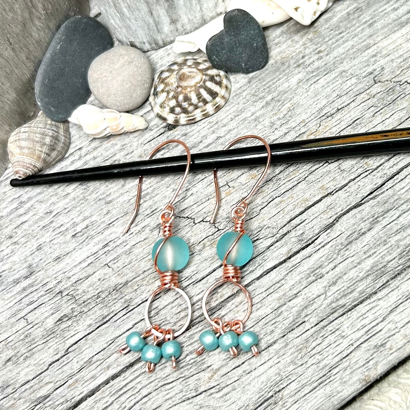 Wire earrings, retailer Beaded Earrings, Dangle earrings, Bohemian earrings