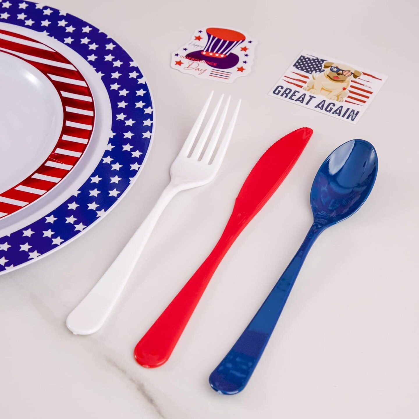 180-Pieces American Flag Dinnerware Set