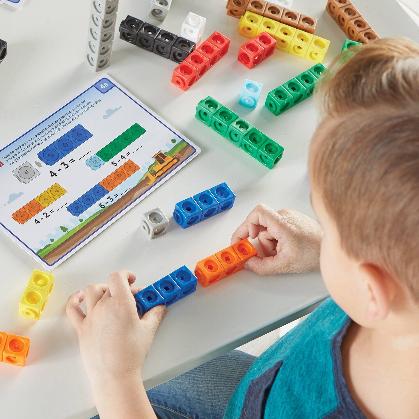 Mathlink&#xAE; Cubes Kindergarten Math Activity Set: Mathmobiles!