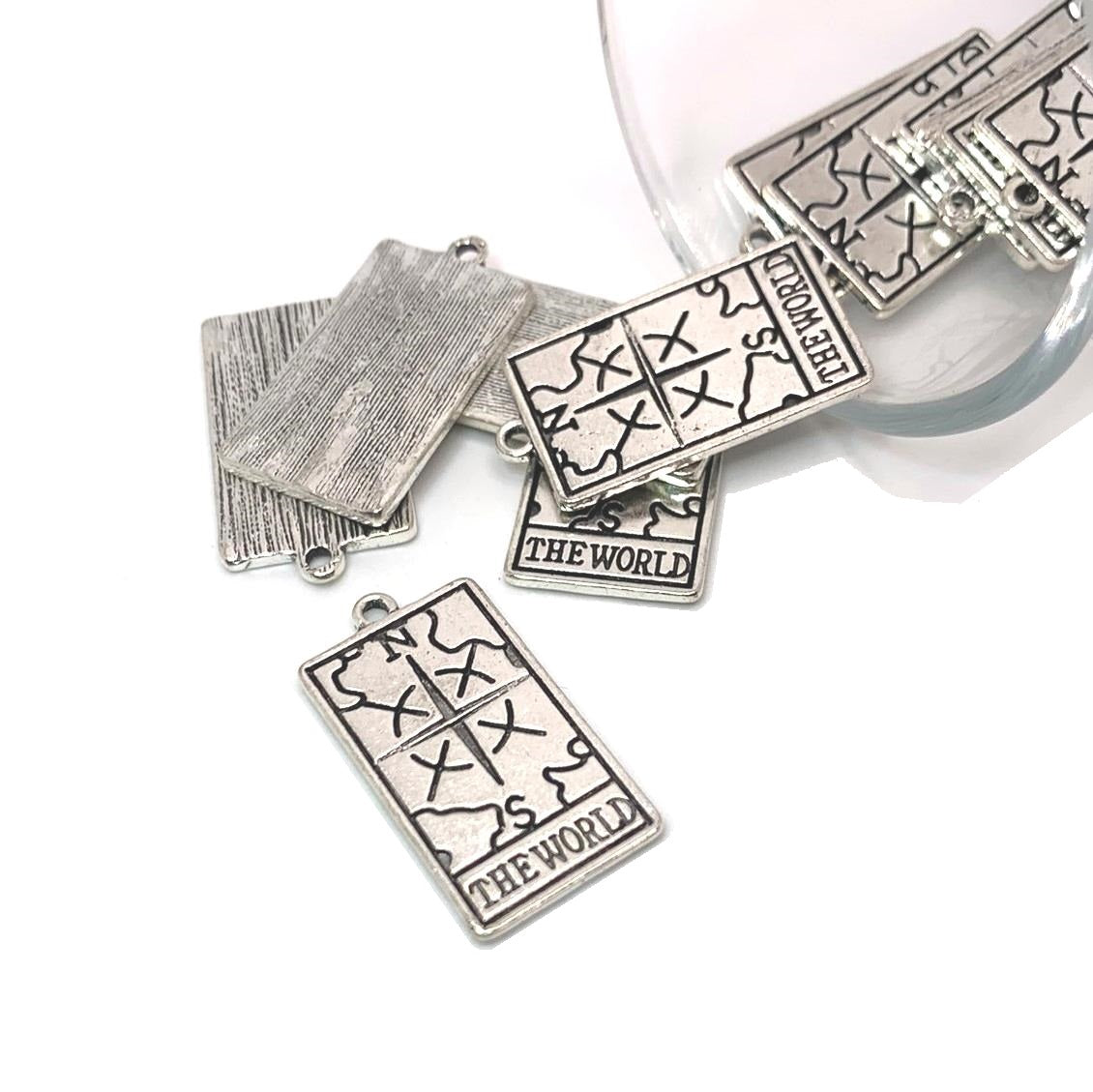 1, 4, 20 or 50 Pieces: The World Silver Tarot Card Fortune Teller Pendant