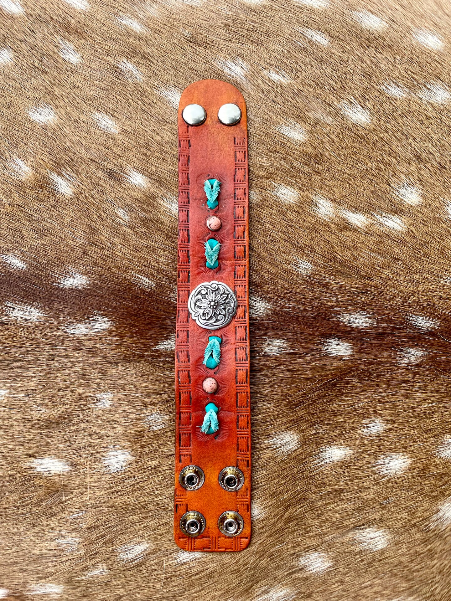 ★tow tow archive★ Maui Leather Bracelet Brick TBH12CDTB003 MUSINSA | TOWTOW ARCHIVE Maui Leather Bracelet Brick