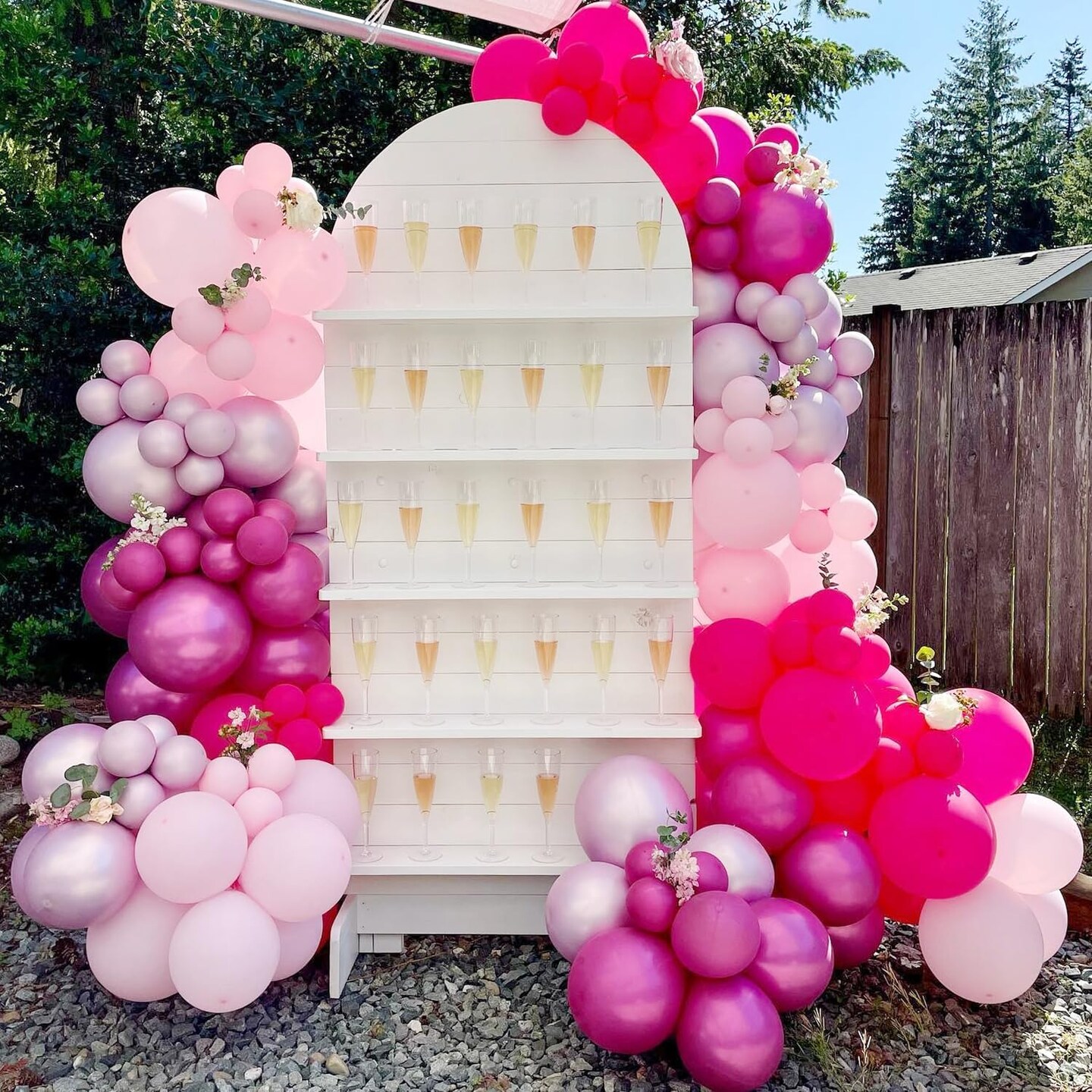 Pink Balloons Garlands Arch Kit, 124pcs Hot Pink Pastel Pink Metallic Magenta Latex Balloons for Wedding Engagement Princess Theme Birthday Bridal Shower Baby Shower Party Decorations