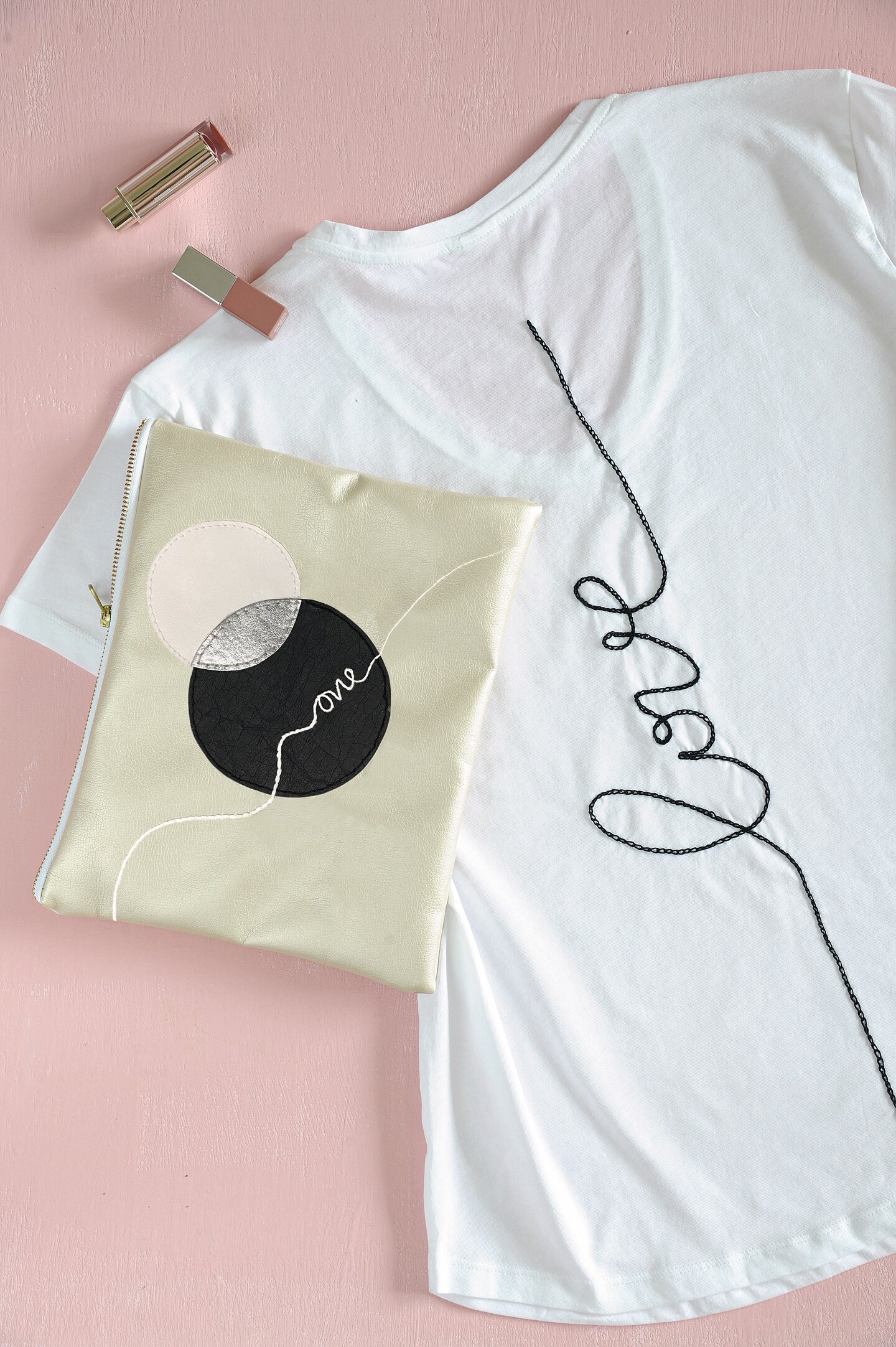 Stitch with One Line: 33 Easy-to-Embroider Minimalist Designs