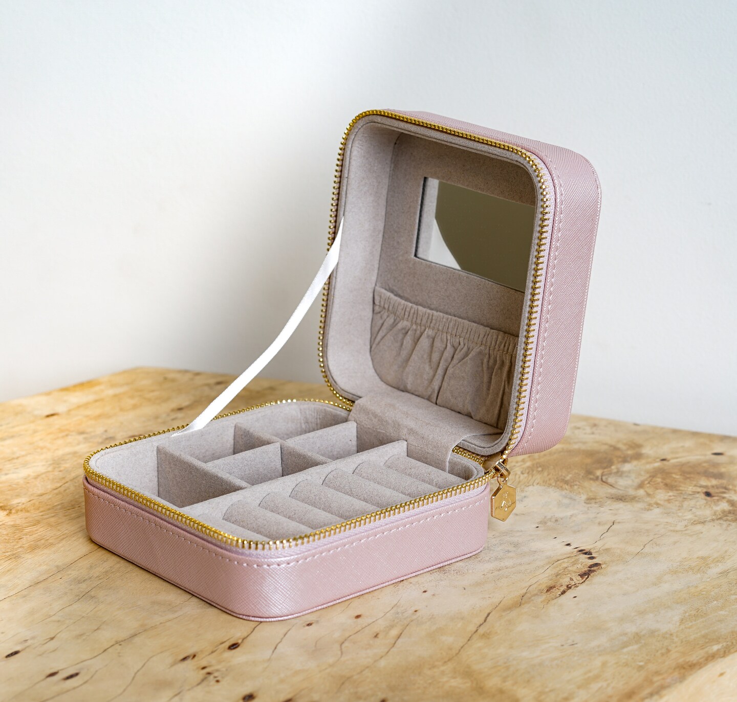 Mya Travel Jewelry Case