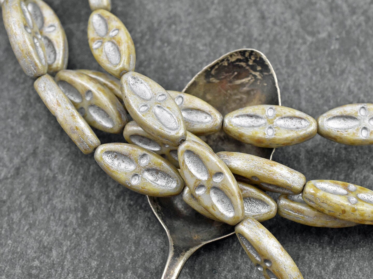 *10* 20x9mm Silver Washed Sage Alabaster Marquise Oval Beads