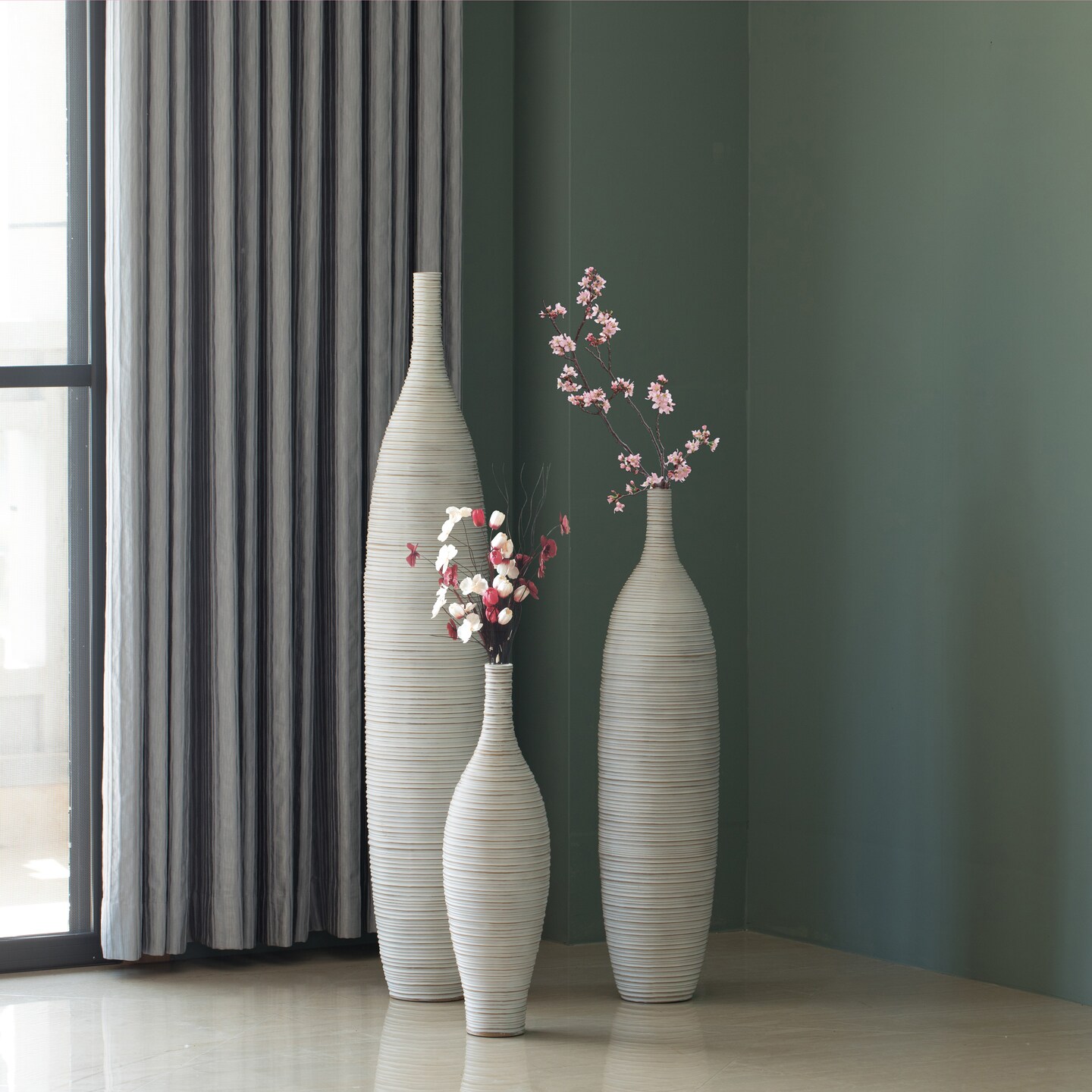 White Floor Vase, Ribbed Design, Modern Elegant Home Decoration, Tall Ceramic Vases, Contemporary Living Room Accent, Trendy Room Enhancement, Versatile Sculptural Look, Sophisticated Decor