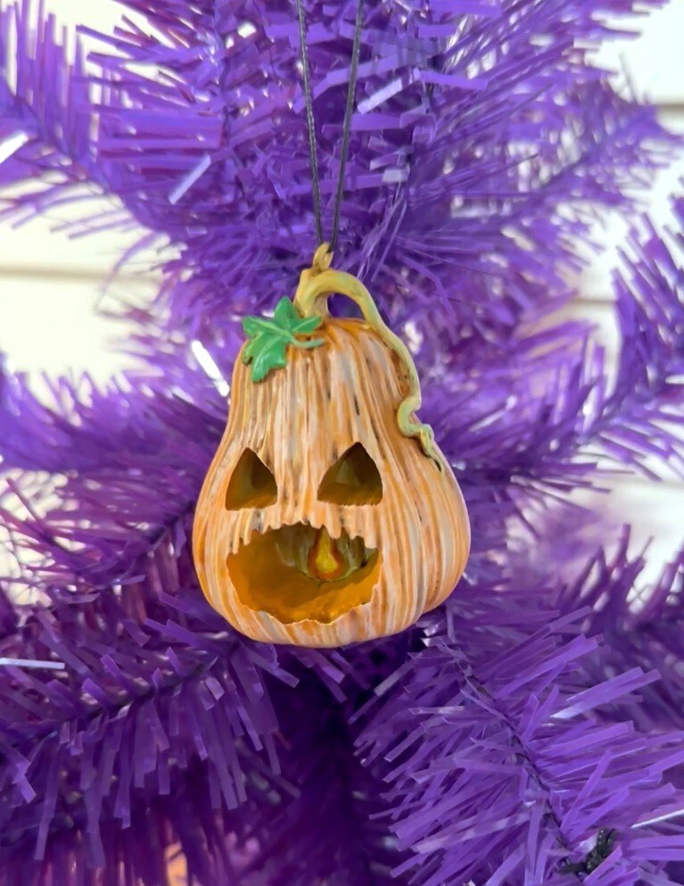Tree Buddees Rotten Pumpkin Jack-o&#x27;-lantern Halloween Ornament Decoration