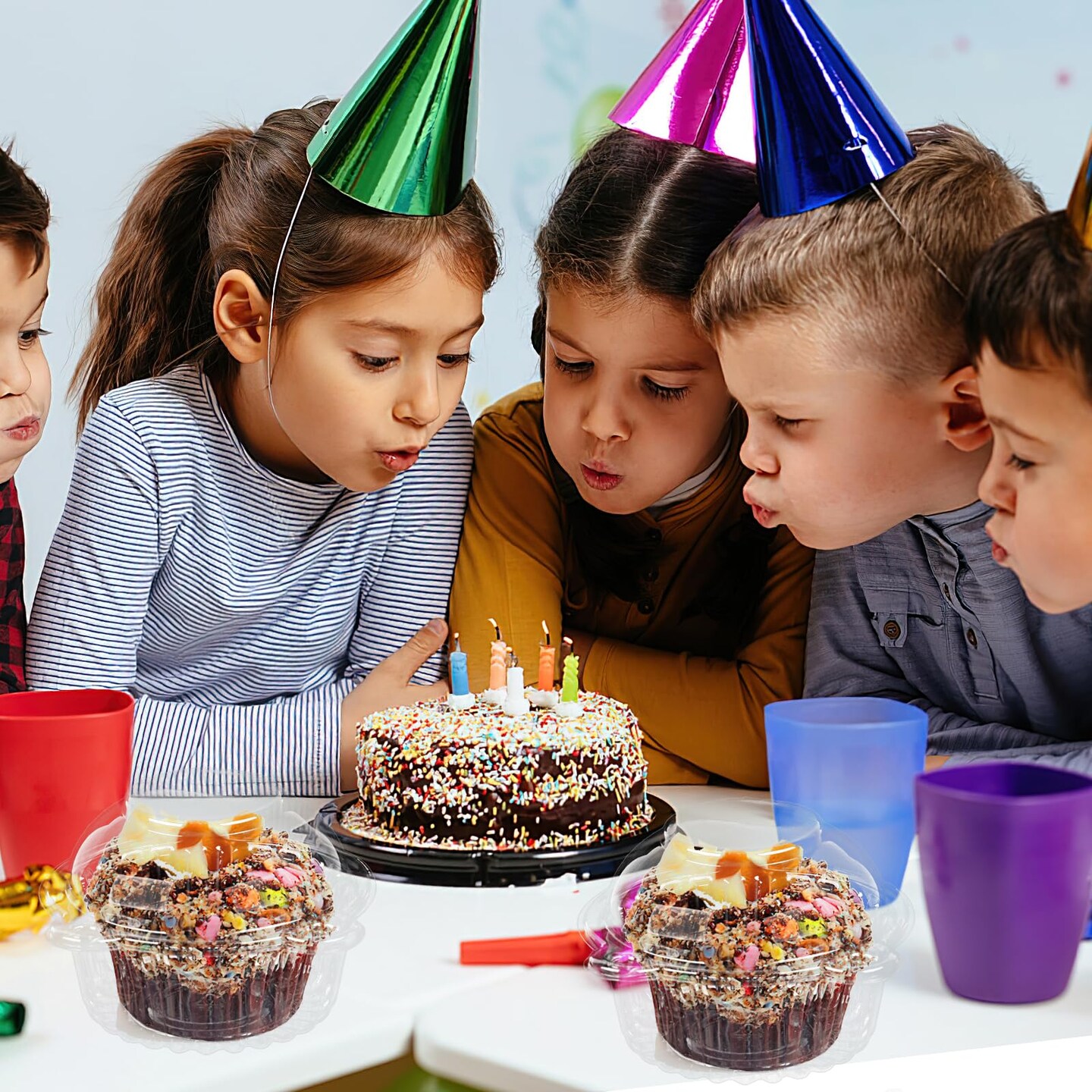 50 Pieces Cupcake Holders, Single Clear Cupcake Boxes Cupcake Containers Individual with Dome Lids for Cupcake Muffin Parties