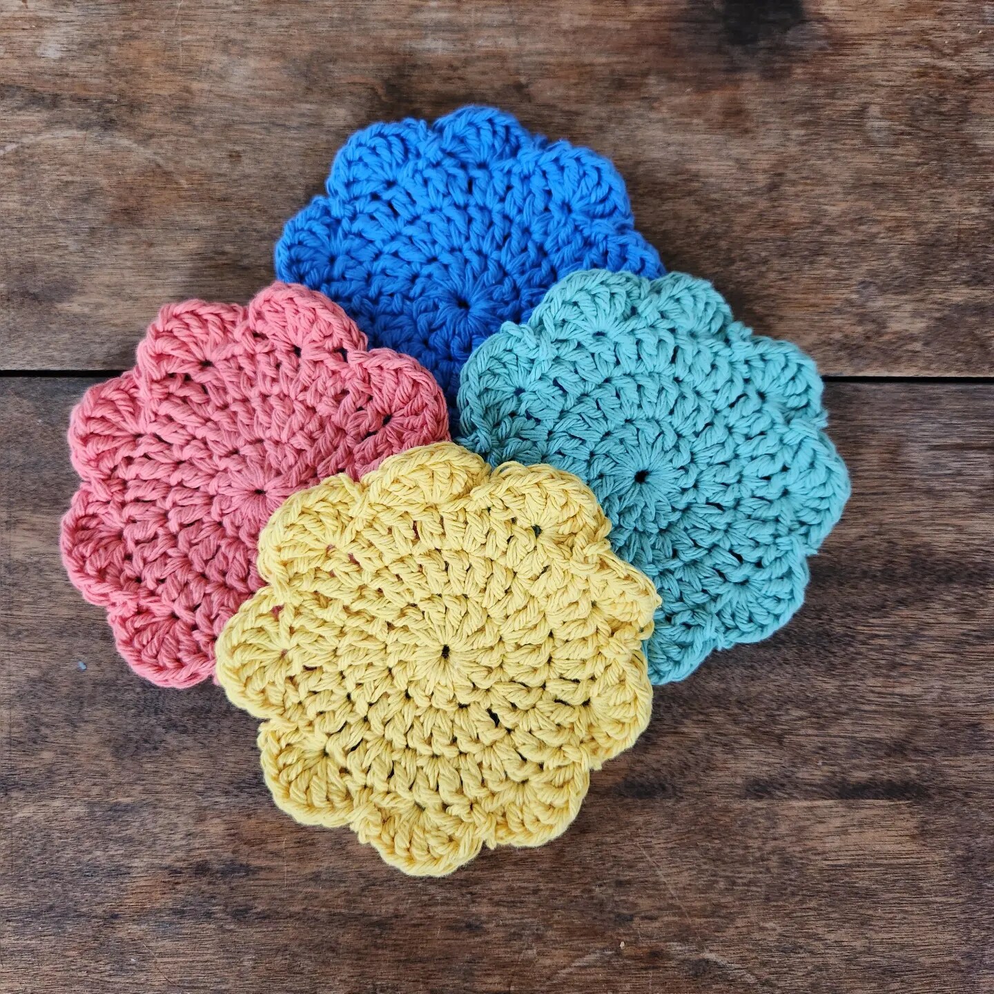 product name is Crochet flower coaster set