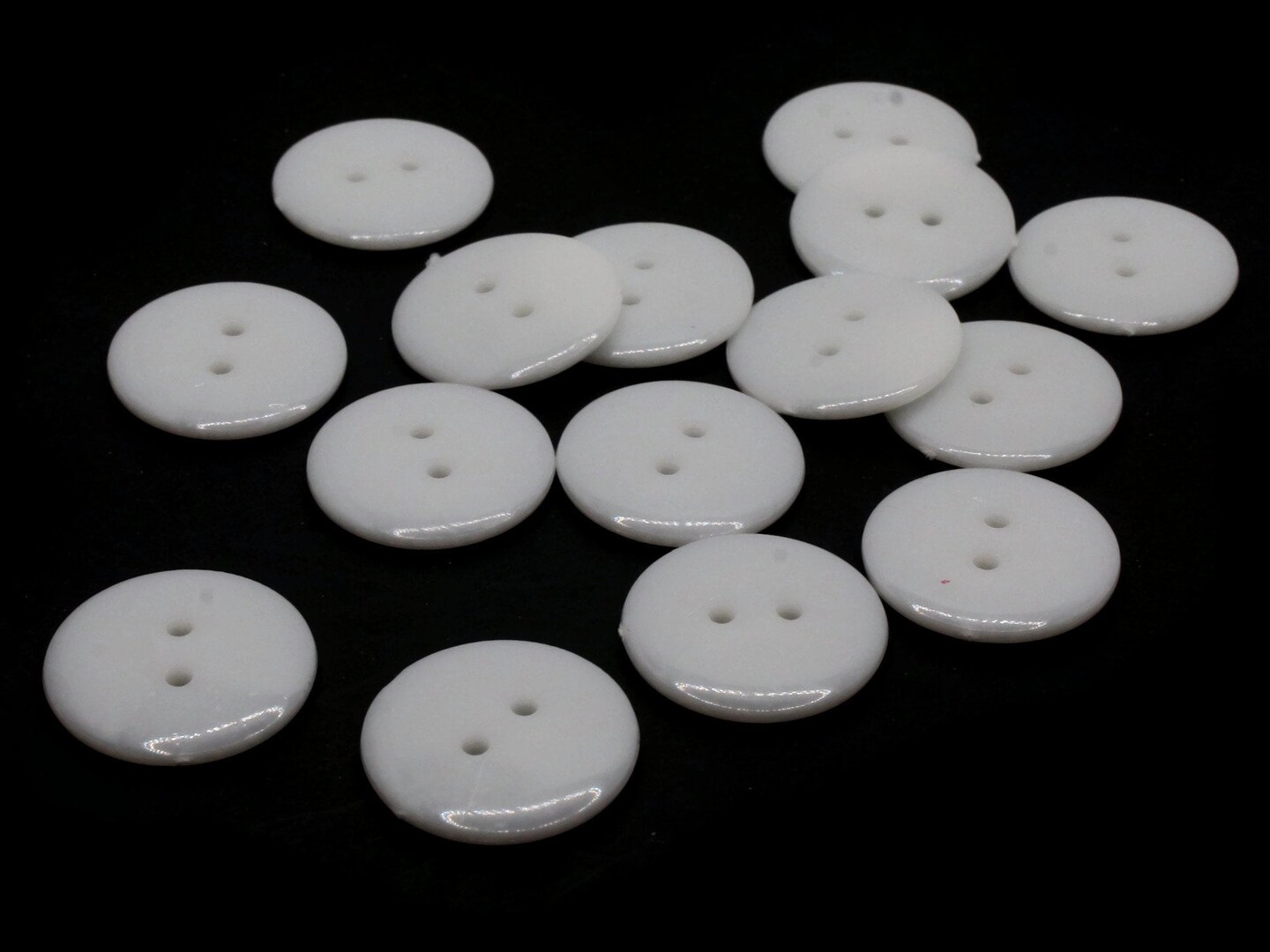 15 24mm White Flat Round Plastic Two Hole Buttons