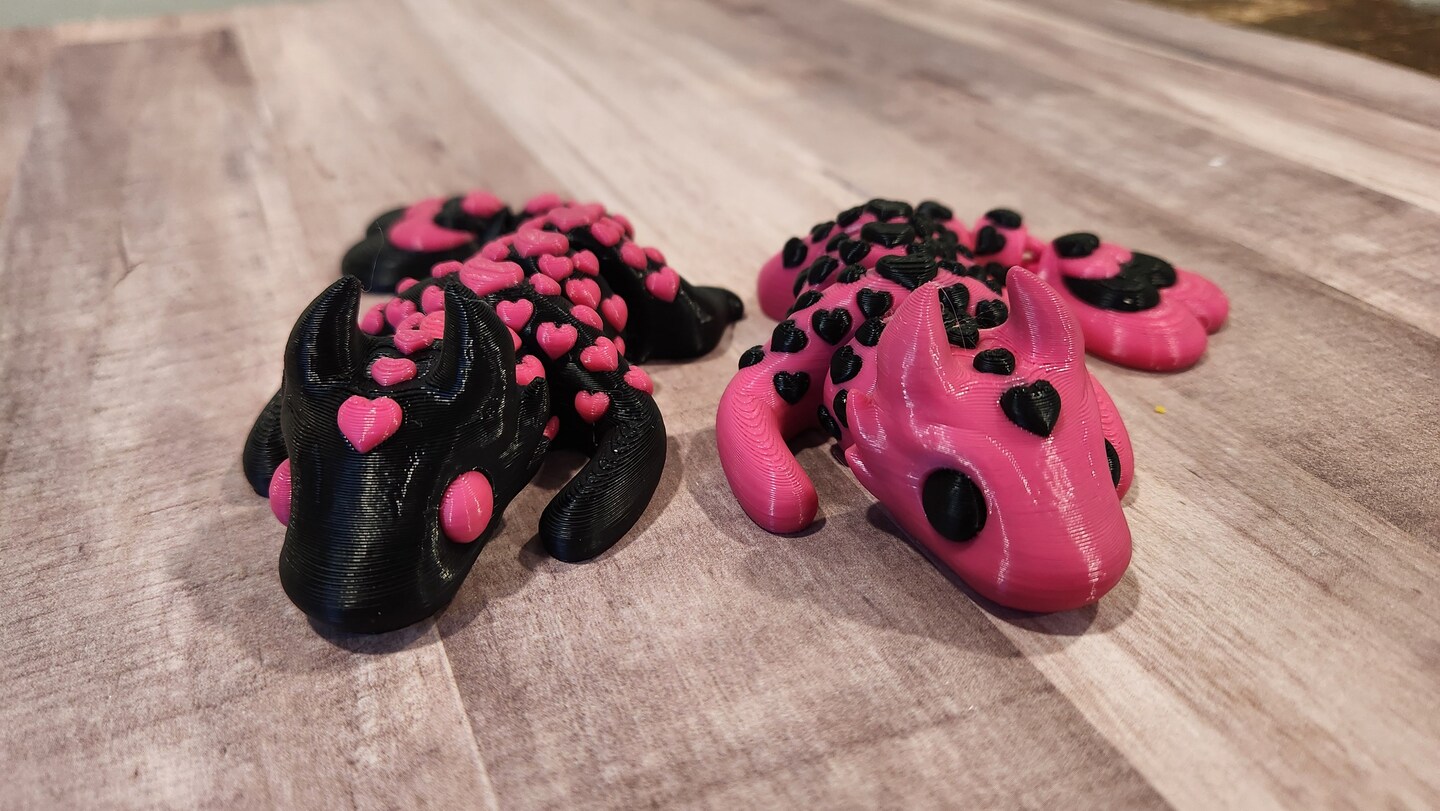 Articulated heart dragon - great Valentine's Day gift | MakerPlace