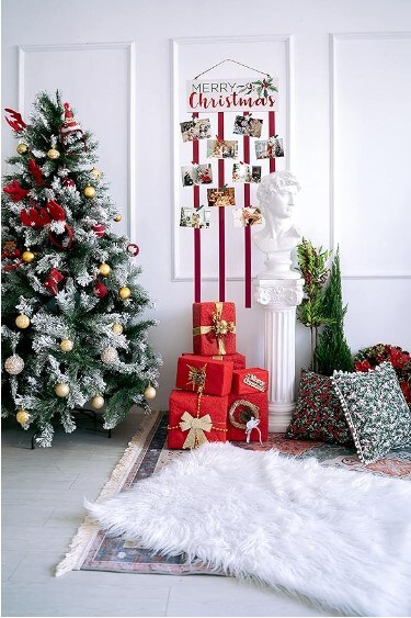 Wall Mounted Christmas Card Holder Merry Christmas Wooden Picture Hanging Holder with 24 Clips for Holiday Decorations