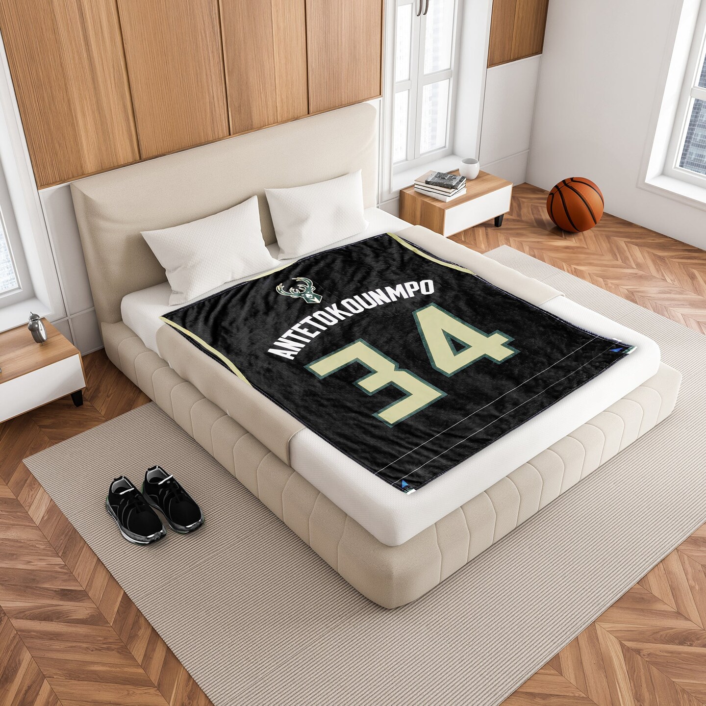 Sleep Squad Milwaukee Bucks Giannis Antetokounmpo 60&#x201D; x 80&#x201D; Rachel Plush Jersey Basketball Blanket