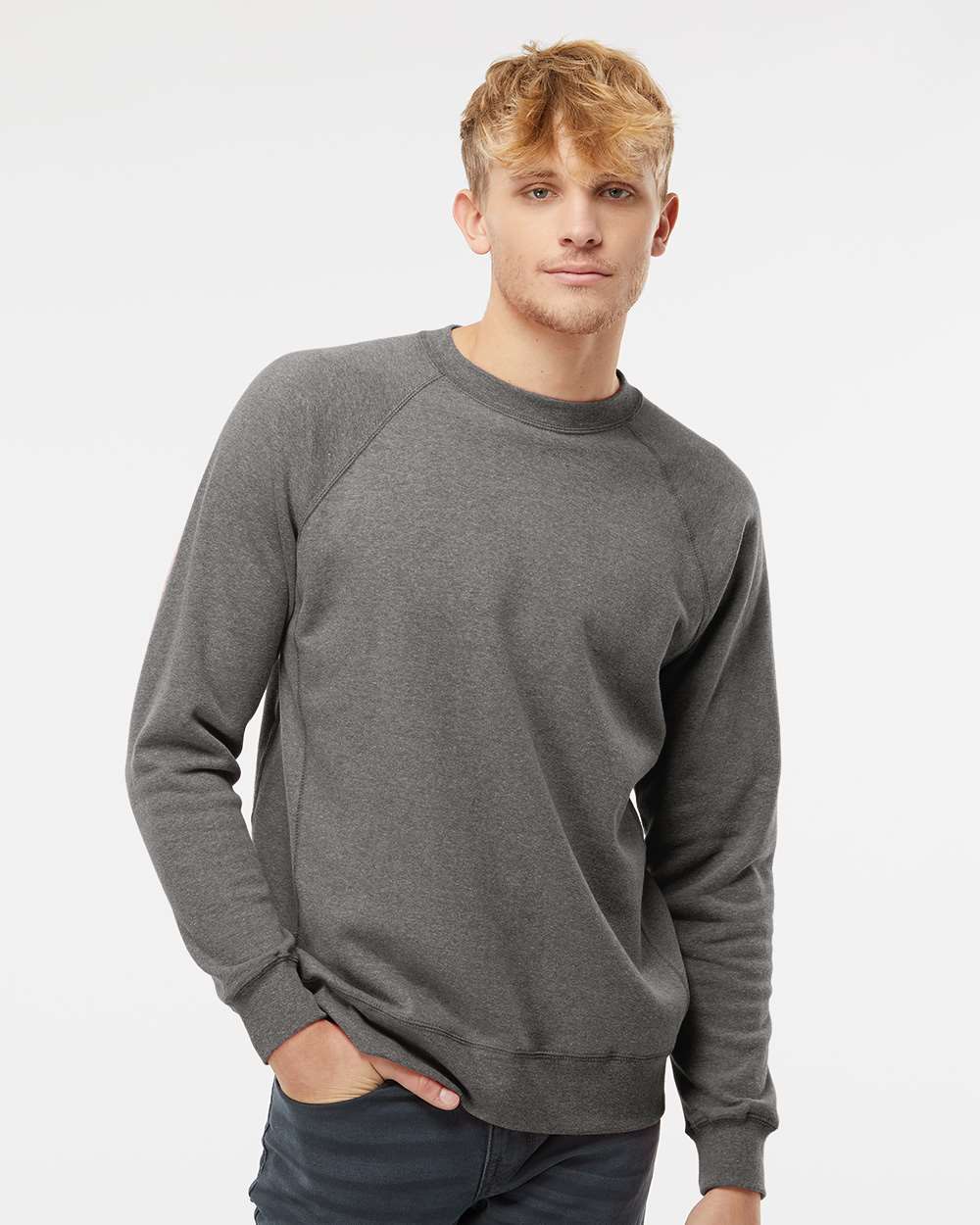 Blend Crewneck Raglan Sweatshirt | RADYAN&#xAE;