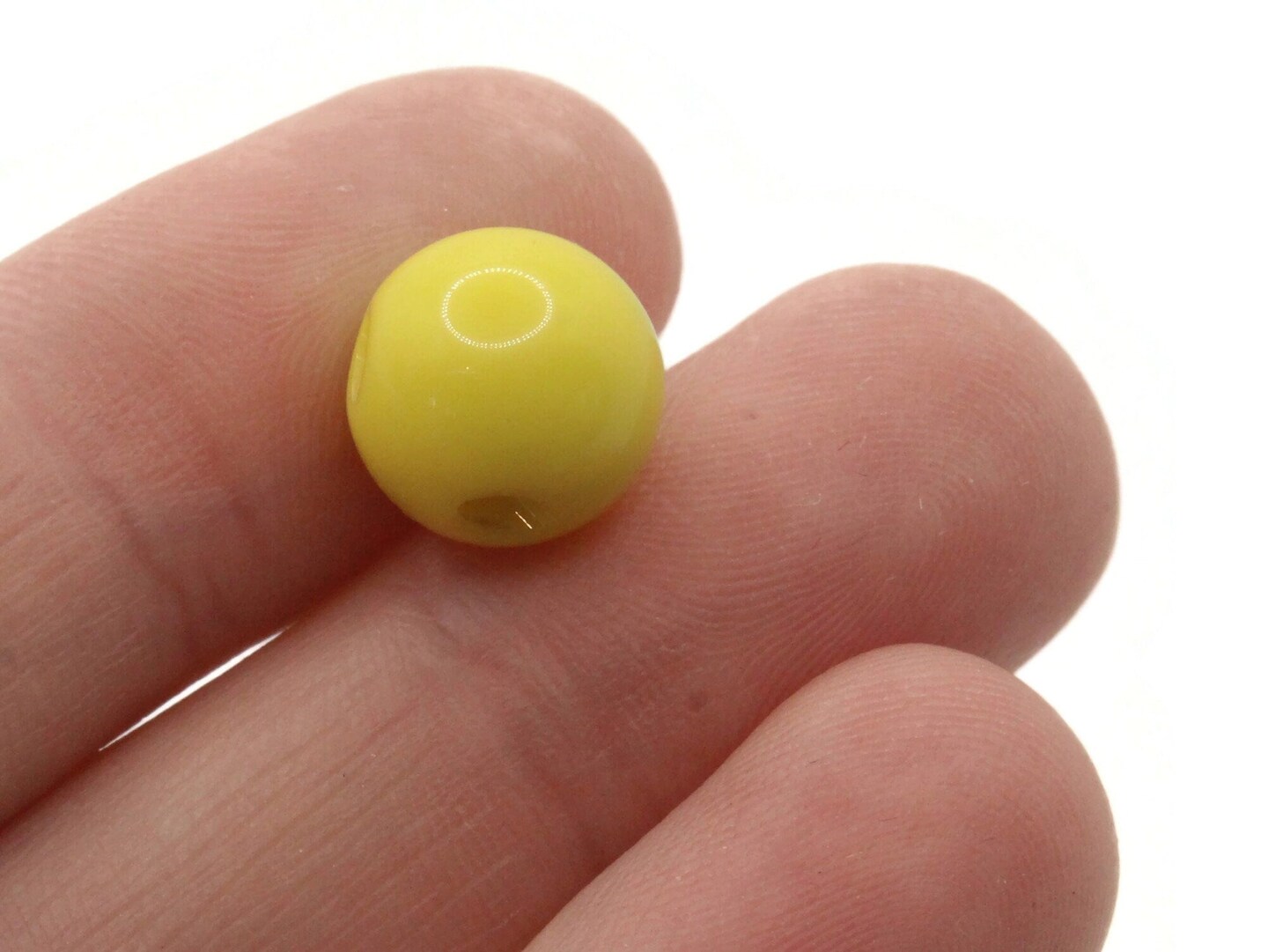 9 11mm 7/16 Inch Yellow Vintage Lucite Round Ball Buttons